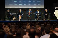 Digital Zurich 2025 und Ruedi Noser unterstützen Worldwebforum