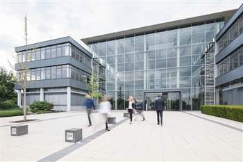 Bechtle Steffen kauft Algacom