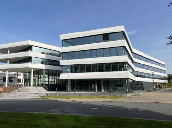 ADN baut praxisorientiertes Schulungsangebot rund um KI aus