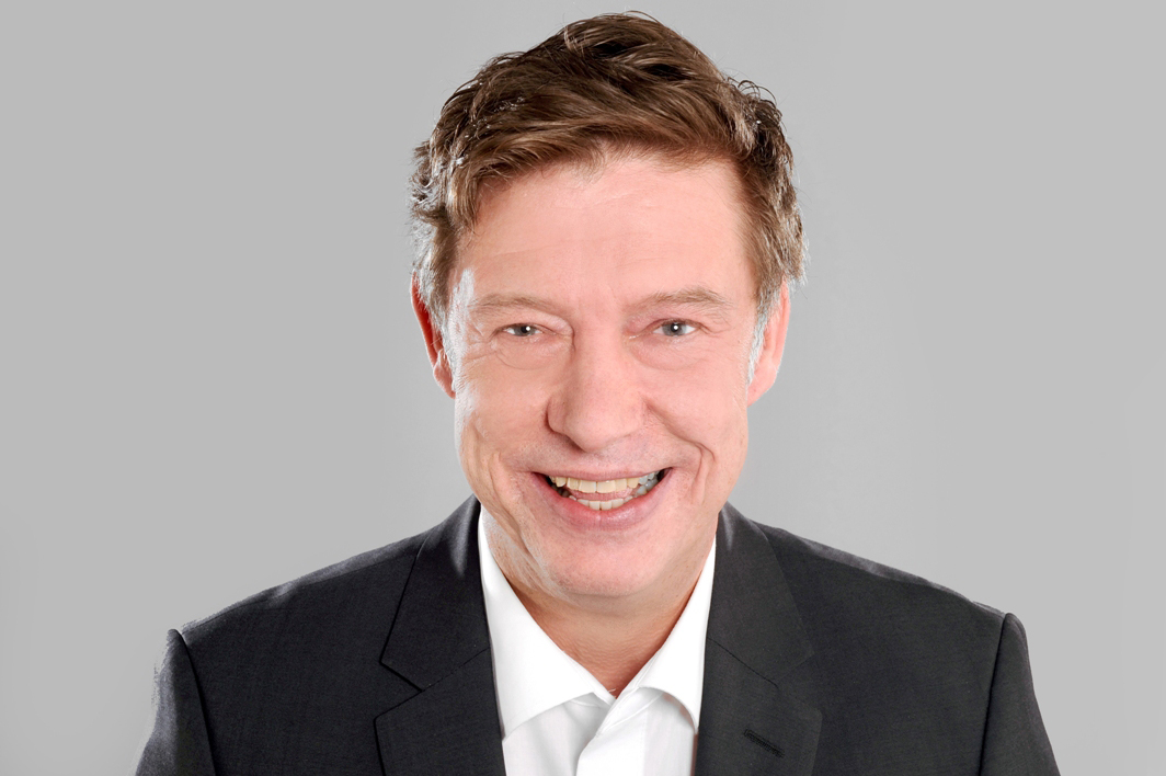 Christian Treschan und Markus Husak verstärken Viewsonic