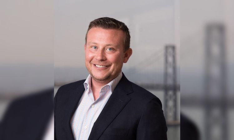 Patrick Dennis wird CEO von Avaya