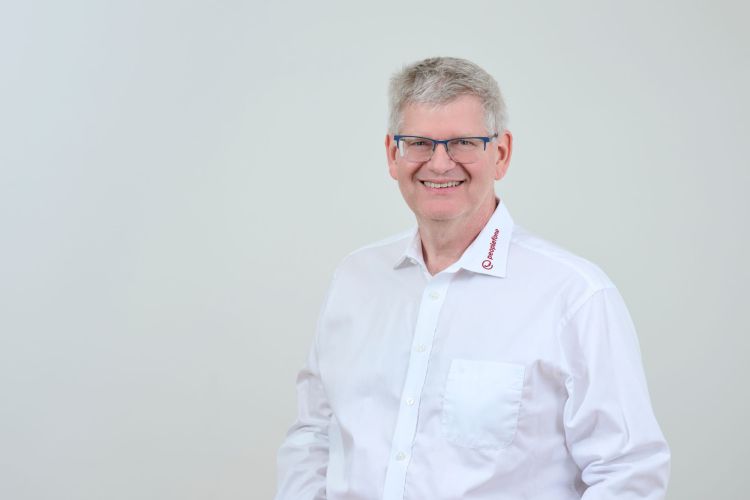 Peoplefone ernennt Roger Vogler zum Senior Technical & Partner Manager